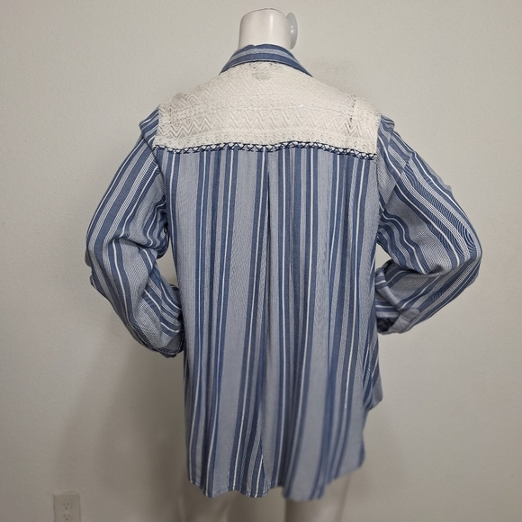 Vintage America Blue White Front Twist Western Casual Roll Tab Sleeve Blouse XL - Picture 8 of 13